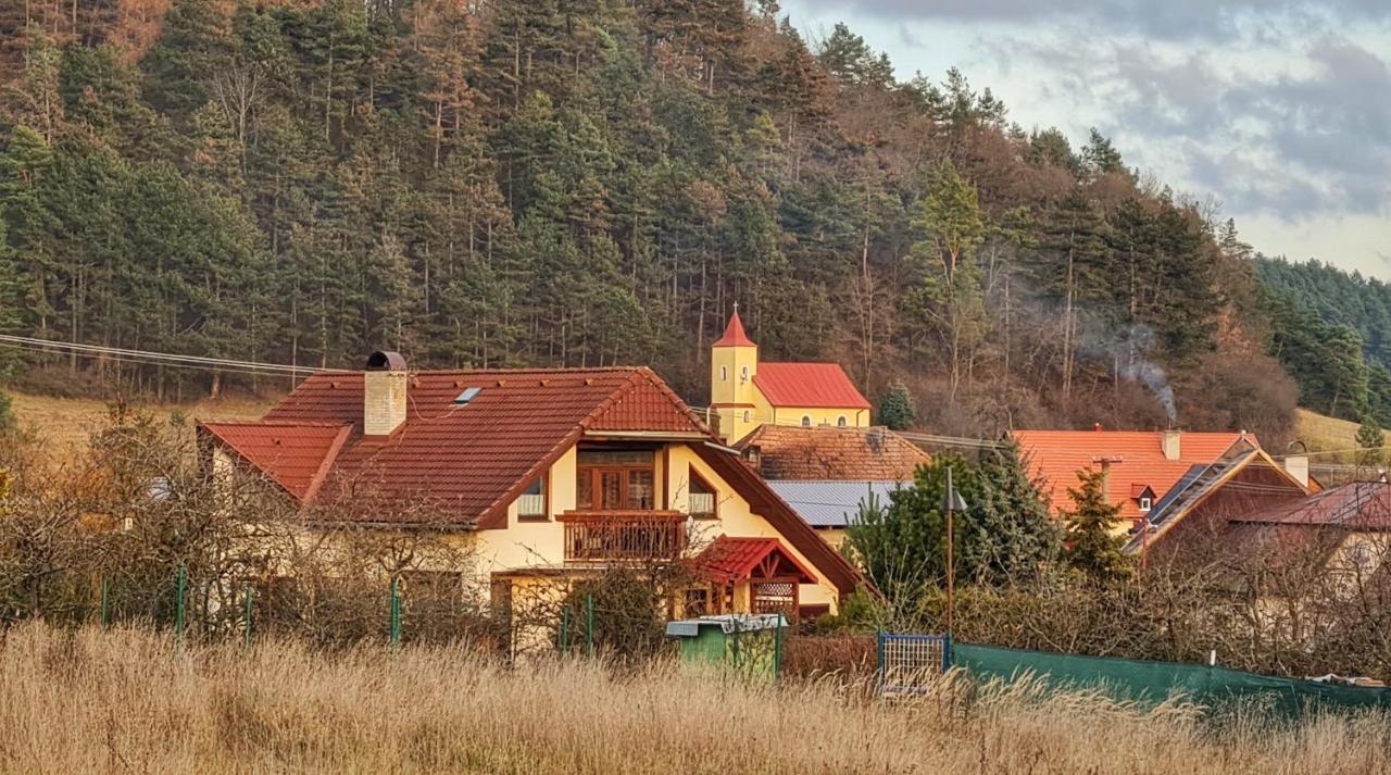 Clara Valis - Village House Dolany Exterior photo